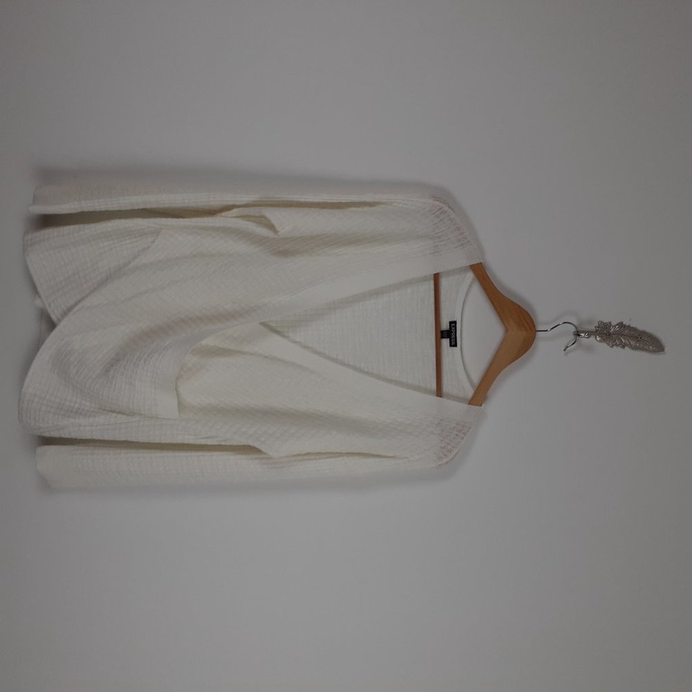 Sweater - Picture 3 of 6